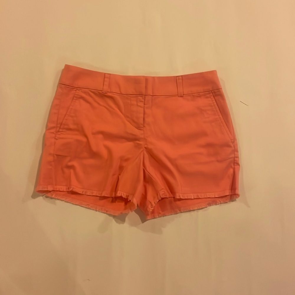 Peach colored LOFT shorts. Never been worn and still has tags. Size 2